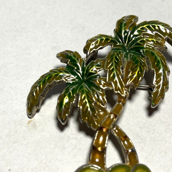 Tropical Palm Tree Enamel Lapel Pin Brooch - Picture 3 of 6